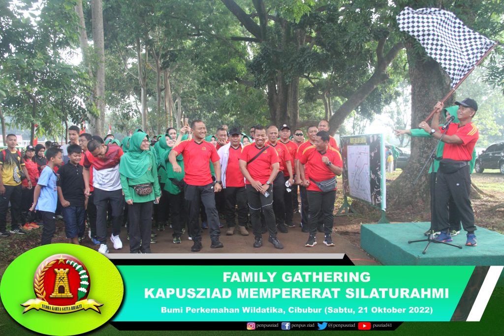 Familly Gathering : Kapusziad Mempererat silahturahmi