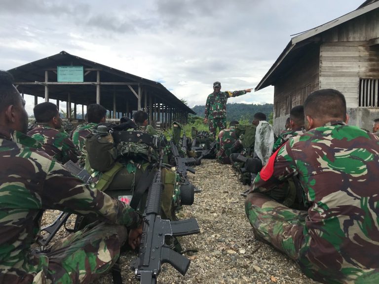 kegiatan Asistensi dan Pengawasan (Aswas) Uji Siap Tempur Tingkat Peleton (UST Tingkat Ton) di satuan Denzipur 10/KYD, Jayapura, dan Denzipur 12/OHH, Nabire.